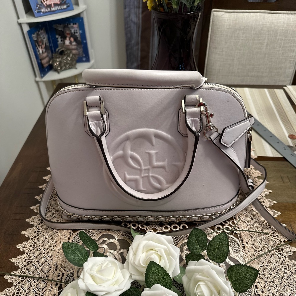New Guess medium  purse